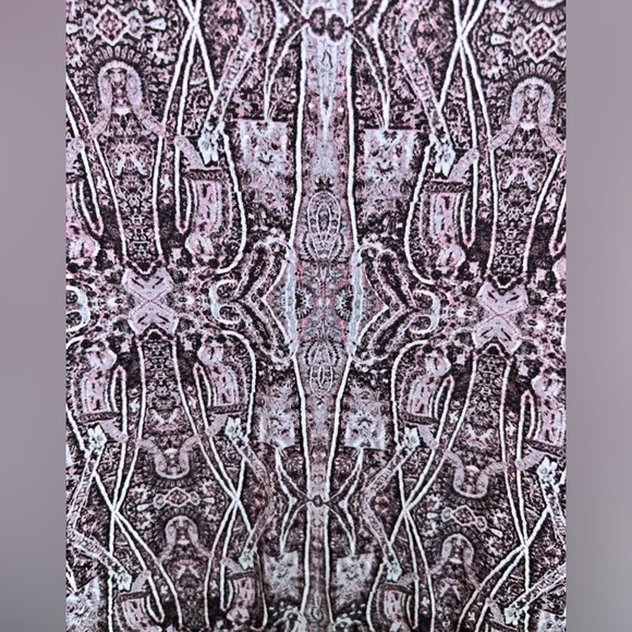 Tart Rocky Cold Shoulder Top - 3X - Comfy and Soft - Picture 4 of 7